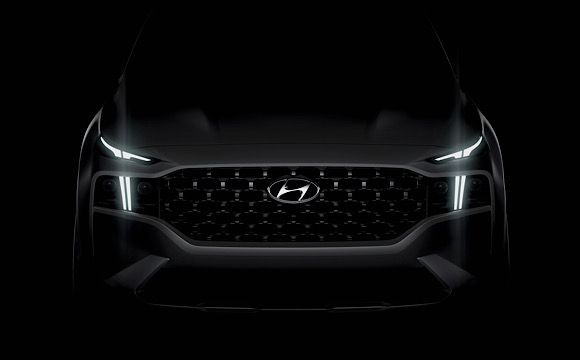 Yeni Hyundai Santa Fe, elektrik desteğiyle gelecek